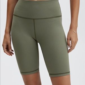 Fabletics 9” shorts